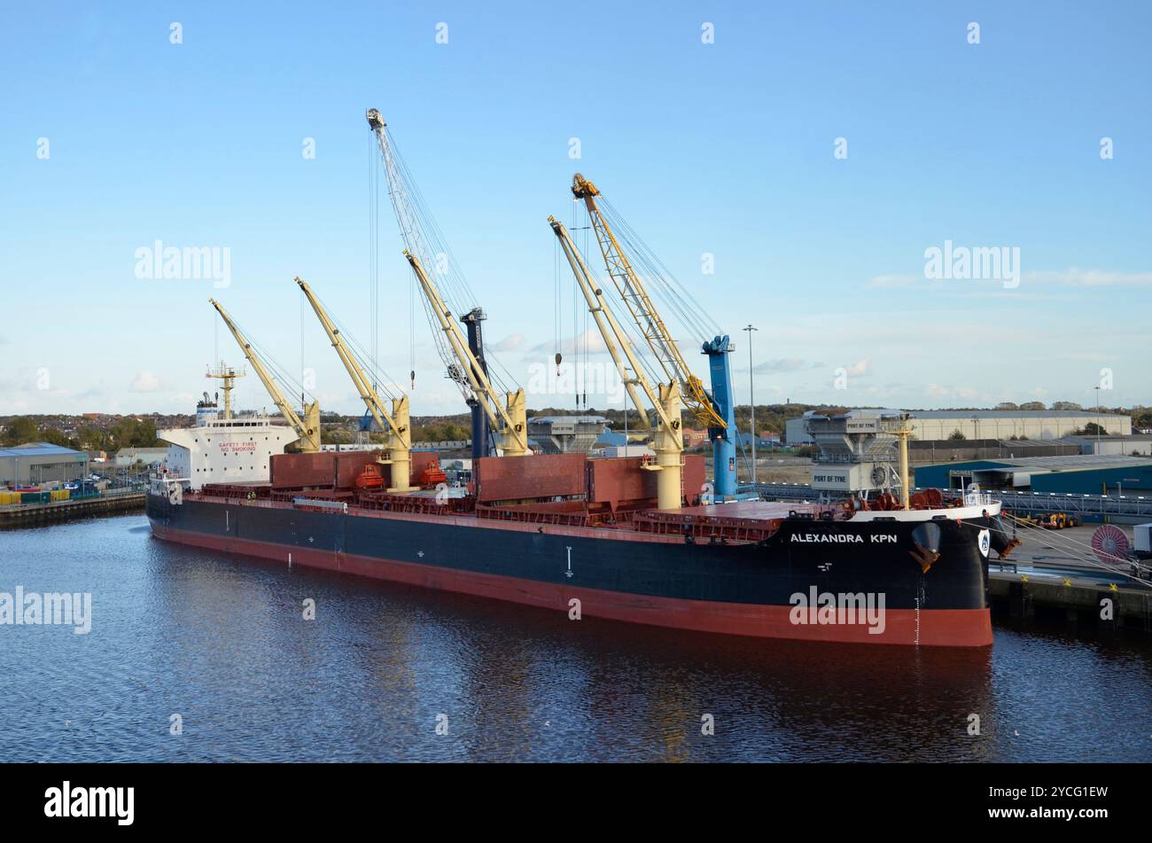 Alexandra KPN, una portarinfuse al molo del porto di Tyne a South Shields sul fiume Tyne Foto Stock