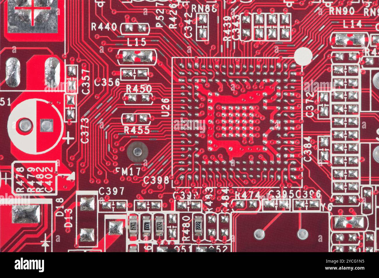 Sfondo del circuito stampato rosso primo piano Foto Stock