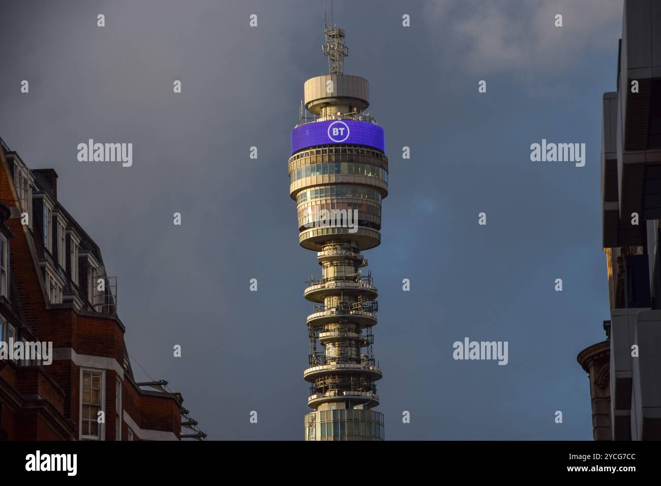 Londra, Regno Unito. 27 luglio 2024. Vista generale della torre BT. Credito: Vuk Valcic/Alamy Foto Stock