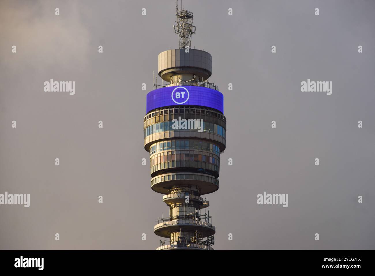 Londra, Regno Unito. 27 luglio 2024. Vista generale della torre BT. Credito: Vuk Valcic/Alamy Foto Stock