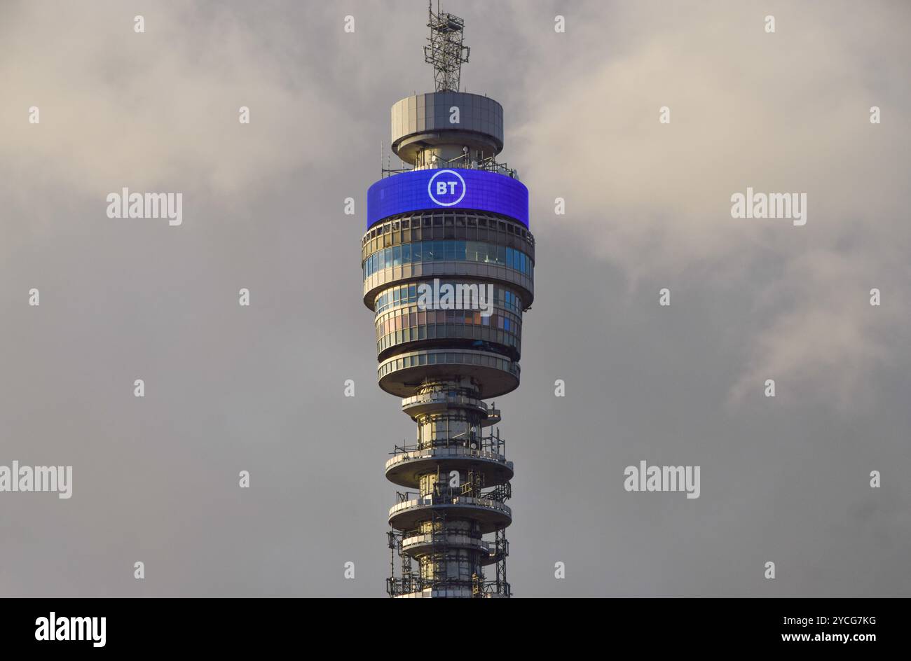 Londra, Regno Unito. 27 luglio 2024. Vista generale della torre BT. Credito: Vuk Valcic/Alamy Foto Stock