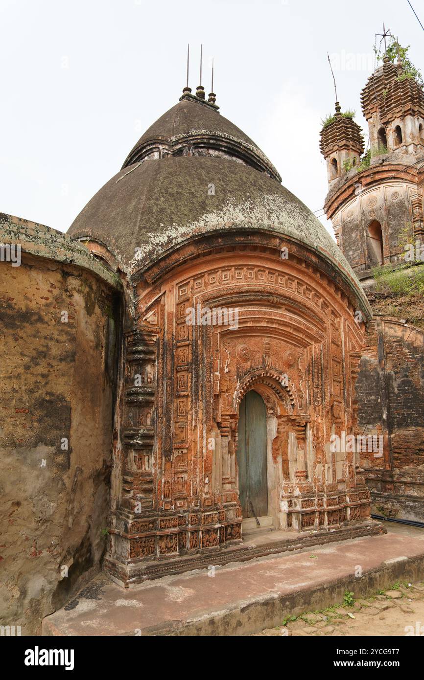 Tempio Aatchala Shiva del Jora Mandir. Baidyapur. Burdwan Orientale, Bengala Occidentale, India. Foto Stock