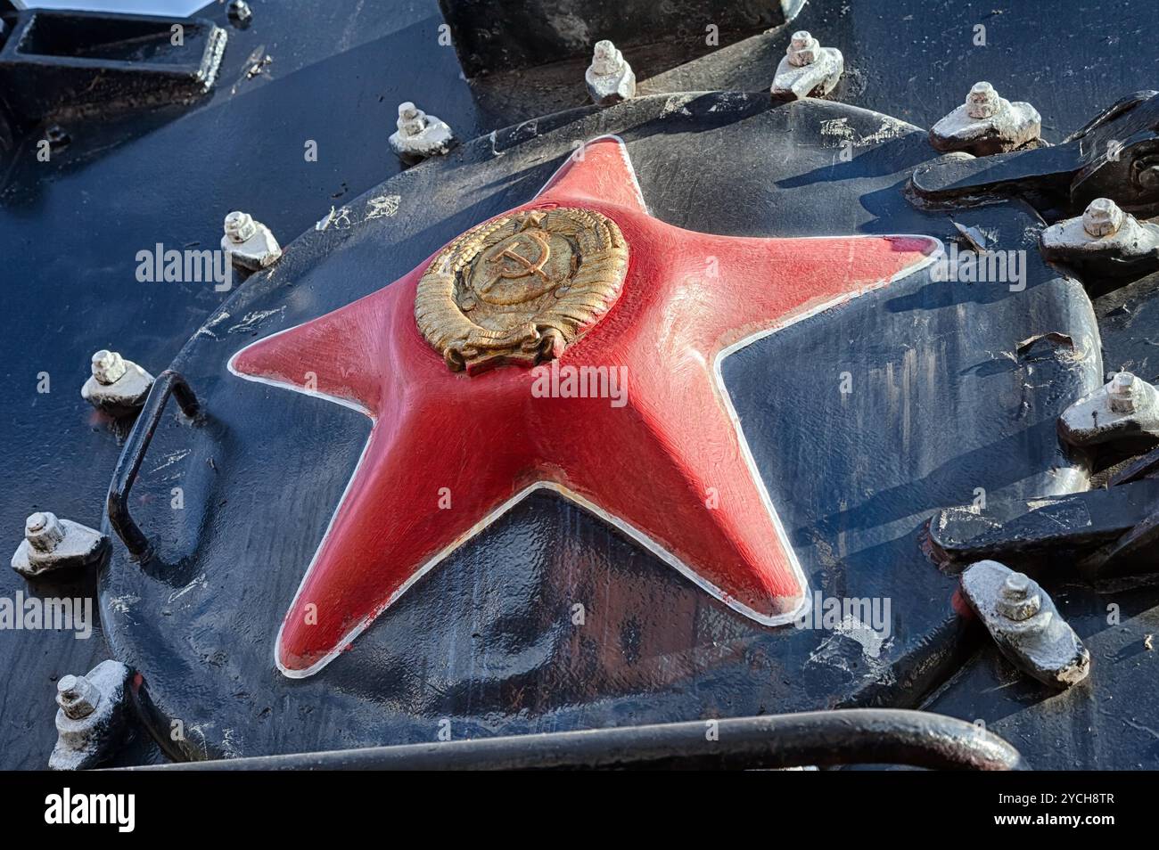 Stella Rossa sul vecchio treno a vapore Foto Stock