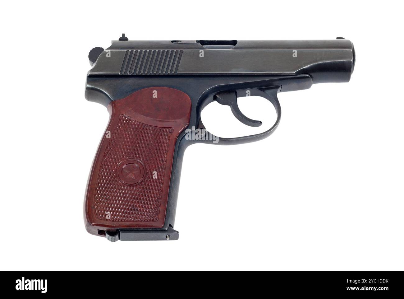 Pistola russa da 9 mm isolata su sfondo bianco Foto Stock