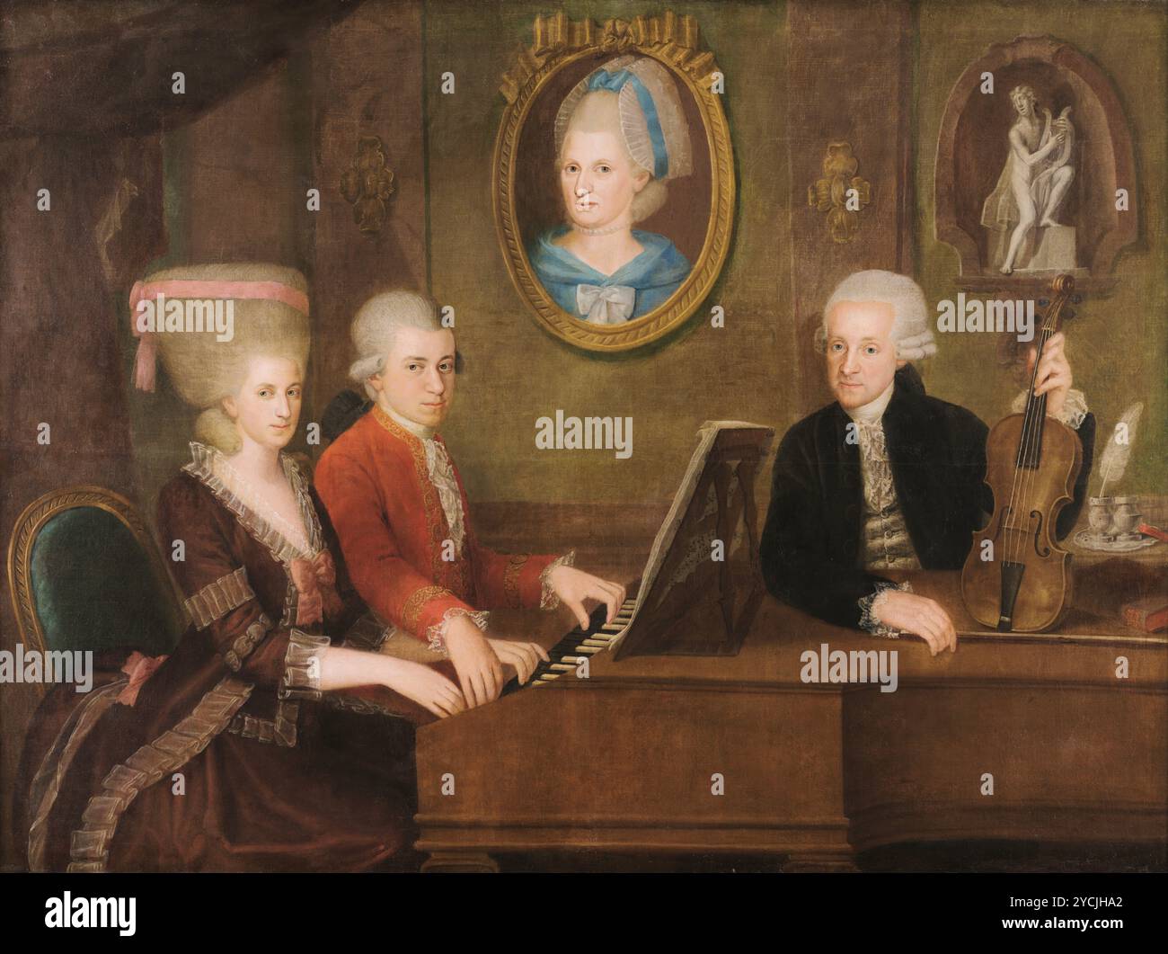 La famiglia Mozart - ritratto di famiglia con Maria Anna ('Nannerl'), Wolfgang, Anna Maria (medaglione) e Leopold Mozart Foto Stock