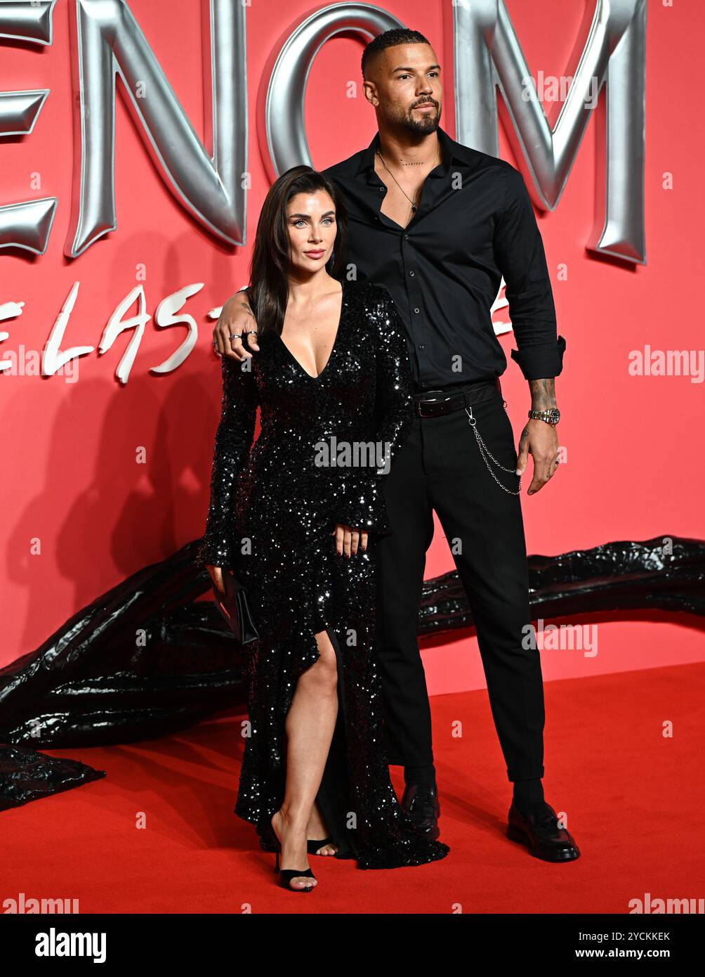 LONDRA, REGNO UNITO. 23 ottobre 2024. Cally Jane Beech e DJ o'Neal partecipano alla prima inglese di VENOM: The Last dance al BFI IMAX di Londra. (Foto di 李世惠/SEE li/Picture Capital) credito: Vedi li/Picture Capital/Alamy Live News Foto Stock