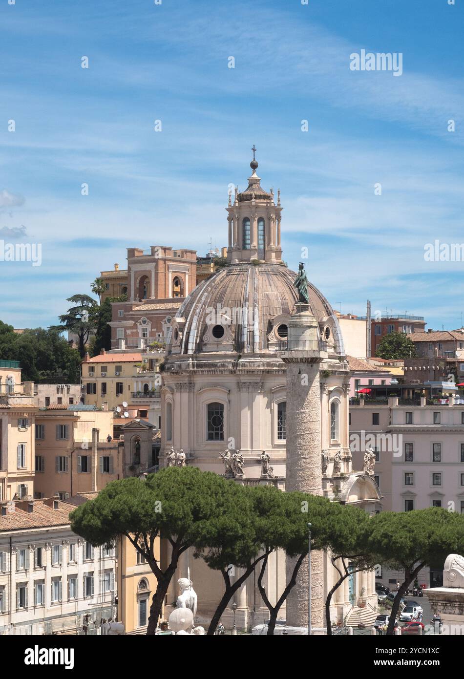 Cupola della Chiesa del Santissimo nome di Maria in foro Traiano Foto Stock