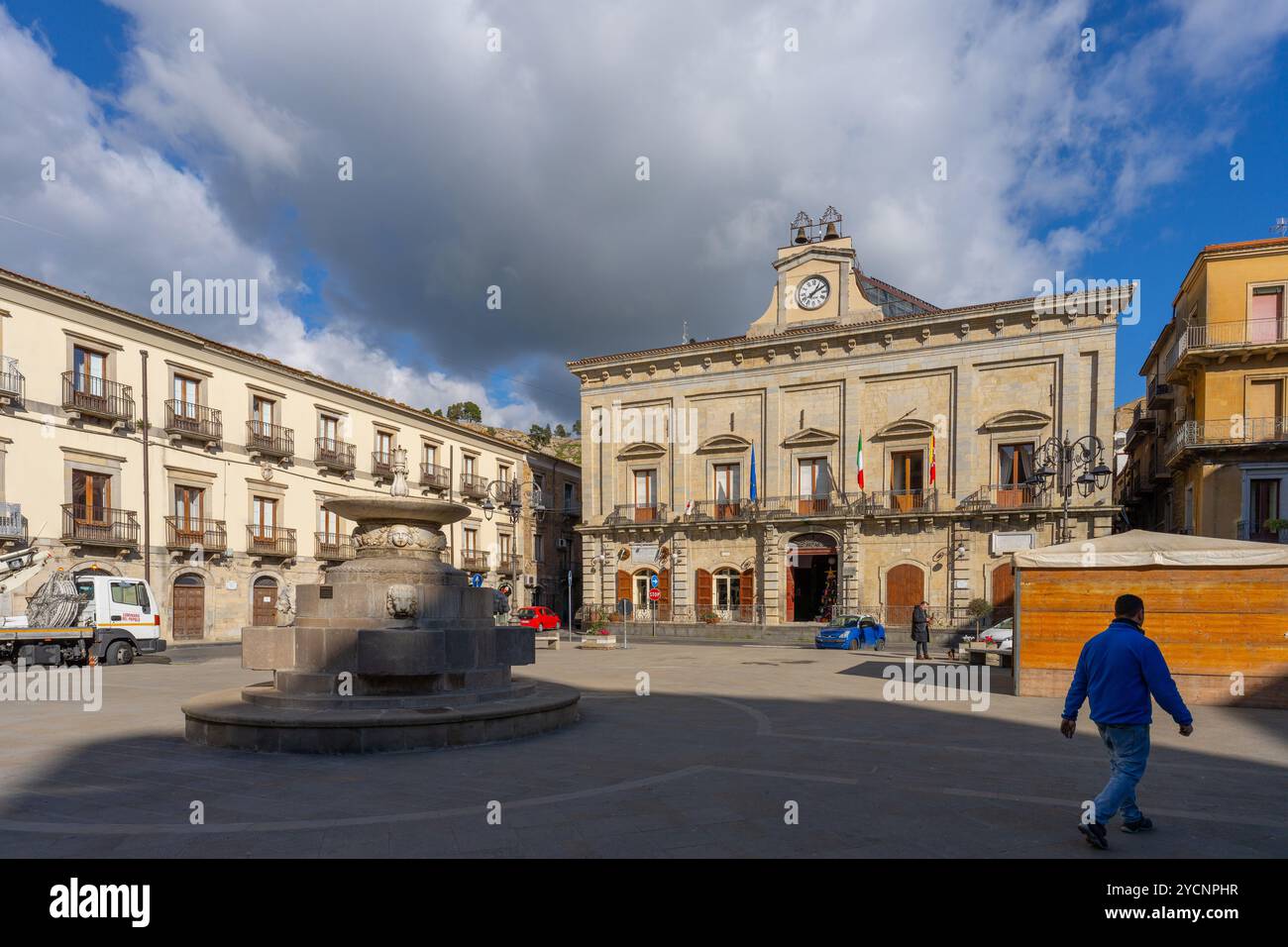 Piazza Garibaldi, Nicosia, Enna, Sicilia, Italia Foto Stock