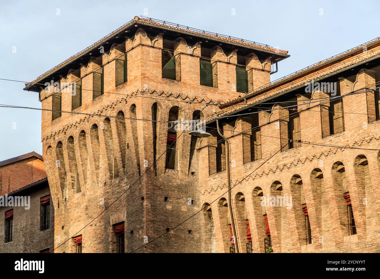 Torre Lapi del Palazzo d'Accursio. Piazza Franklin Delano Roosevelt, Bologna, Emilia-Romagna, Italia Foto Stock