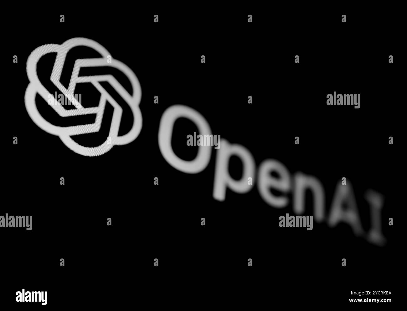 Tunisi, Tunisia. 27 febbraio 2024. Il logo OpenAI viene visualizzato sullo schermo di uno smartphone a Tunisi, Tunisia, il 27 febbraio 2024. OpenAI è un'organizzazione di ricerca che studia l'intelligenza artificiale e il suo sviluppo a beneficio dell'umanità, fondata negli Stati Uniti nel dicembre 2015 Foto Stock