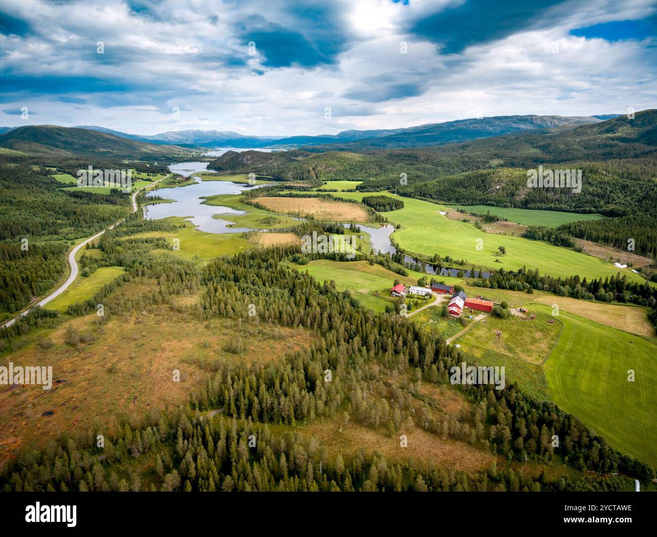 Splendide fotografie aeree della Norvegia naturale. Foto Stock