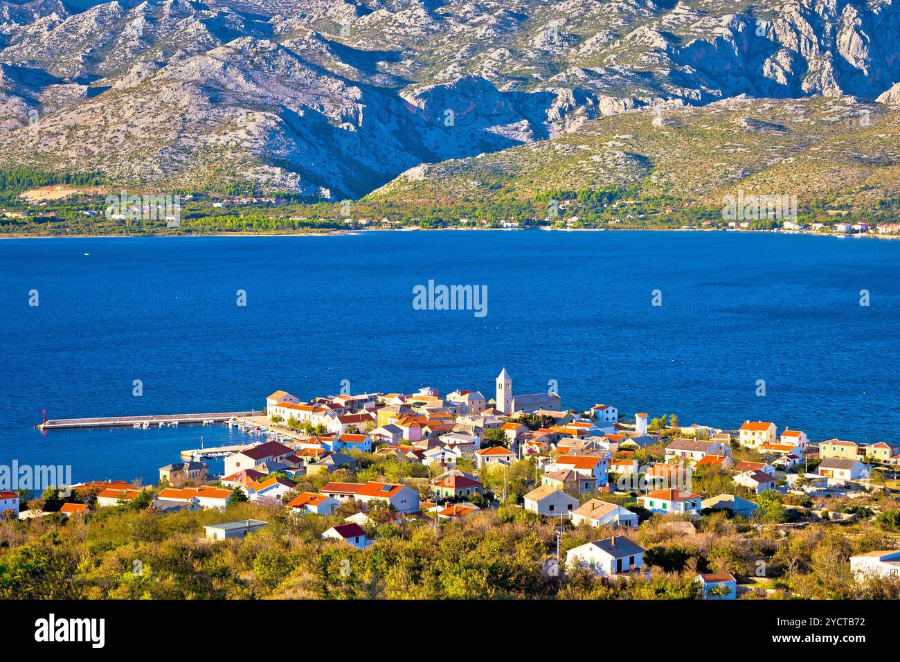 Vista della città di Vinjerac Foto Stock