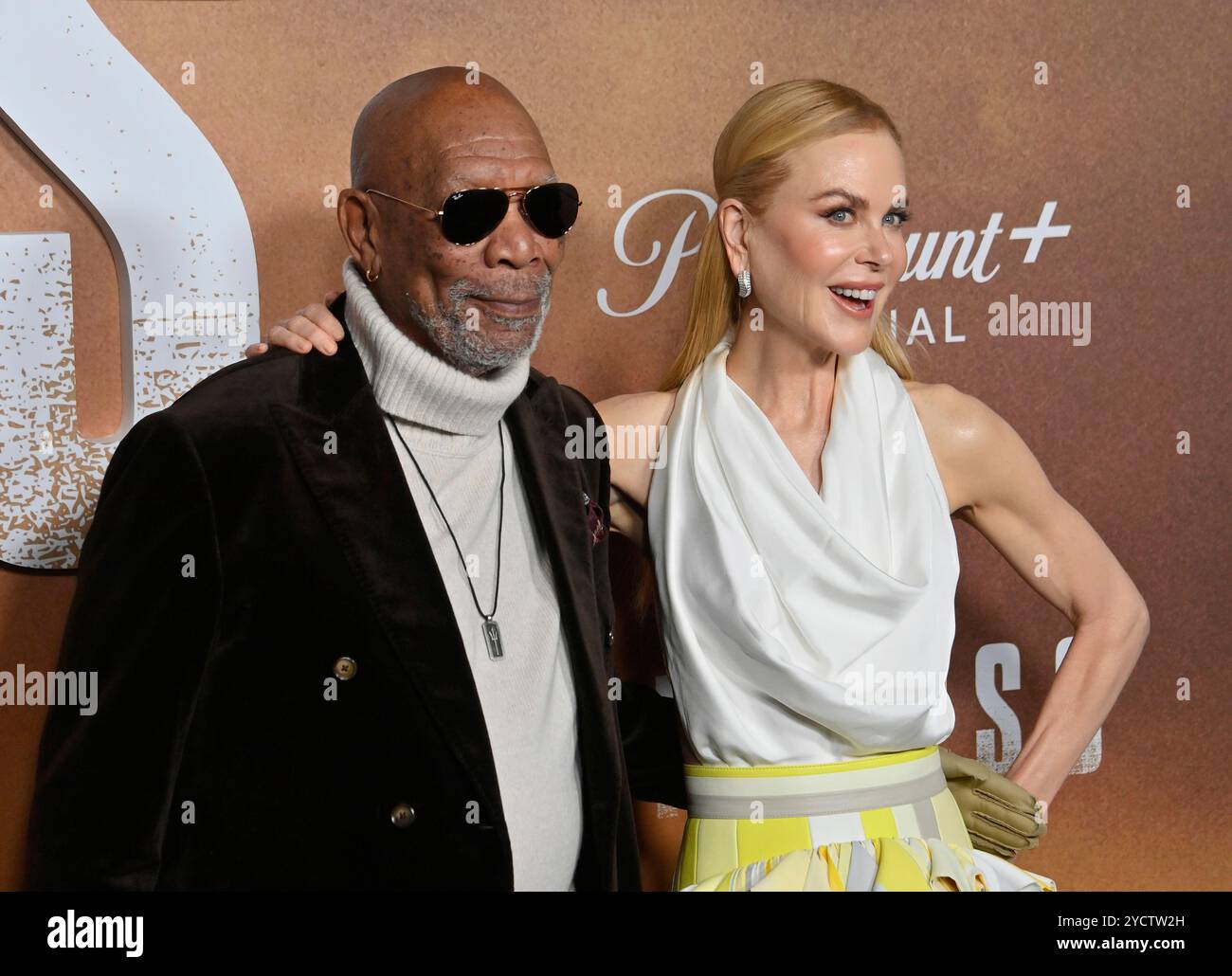 Los Angeles, Stati Uniti. 23 ottobre 2024. I membri del cast Morgan Freeman e Nicole Kidman arrivano per la première della seconda stagione di "Special Ops: Lioness" al Linwood Dunn Theater di Los Angeles mercoledì 23 ottobre 2024. Foto di Jim Ruymen/UPI credito: UPI/Alamy Live News Foto Stock