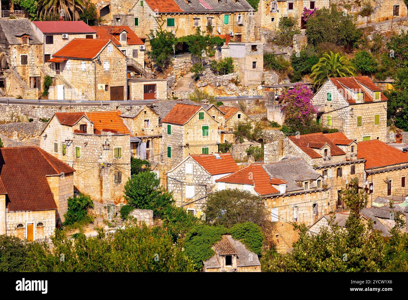 Dtone vilage Lozisca sull'isola di Brac view Foto Stock