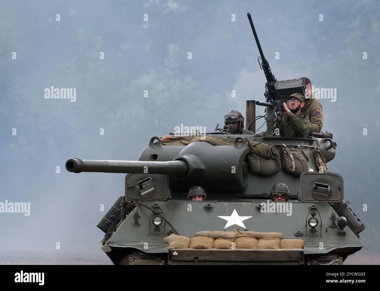 L'M18 Hellcat (ufficialmente denominato 76 mm Gun Motor Carriage M18 o M18 GMC) è un cacciacarri utilizzato dall'esercito degli Stati Uniti durante la seconda guerra mondiale Foto Stock