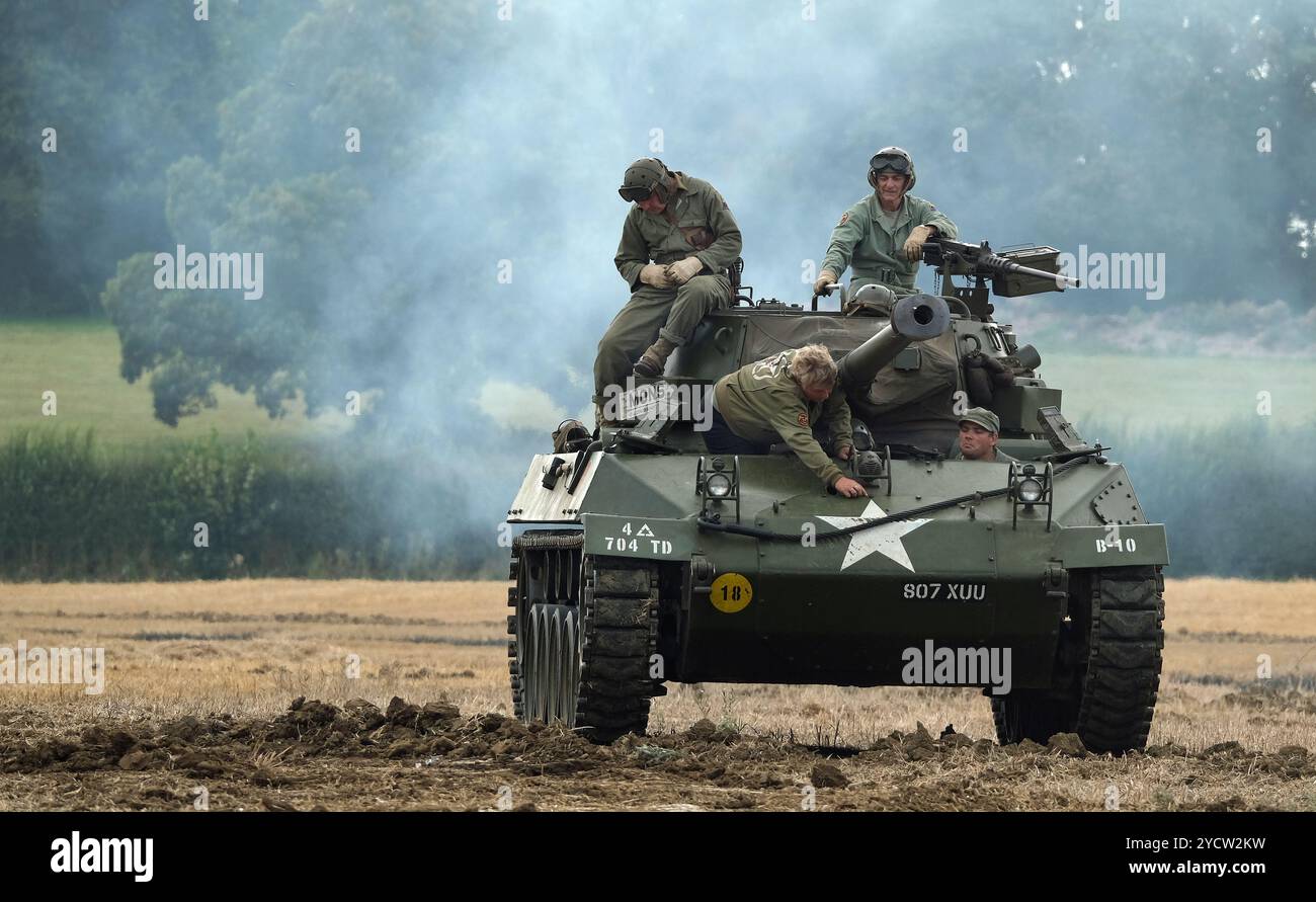 L'M18 Hellcat (ufficialmente denominato 76 mm Gun Motor Carriage M18 o M18 GMC) è un cacciacarri utilizzato dall'esercito degli Stati Uniti durante la seconda guerra mondiale Foto Stock