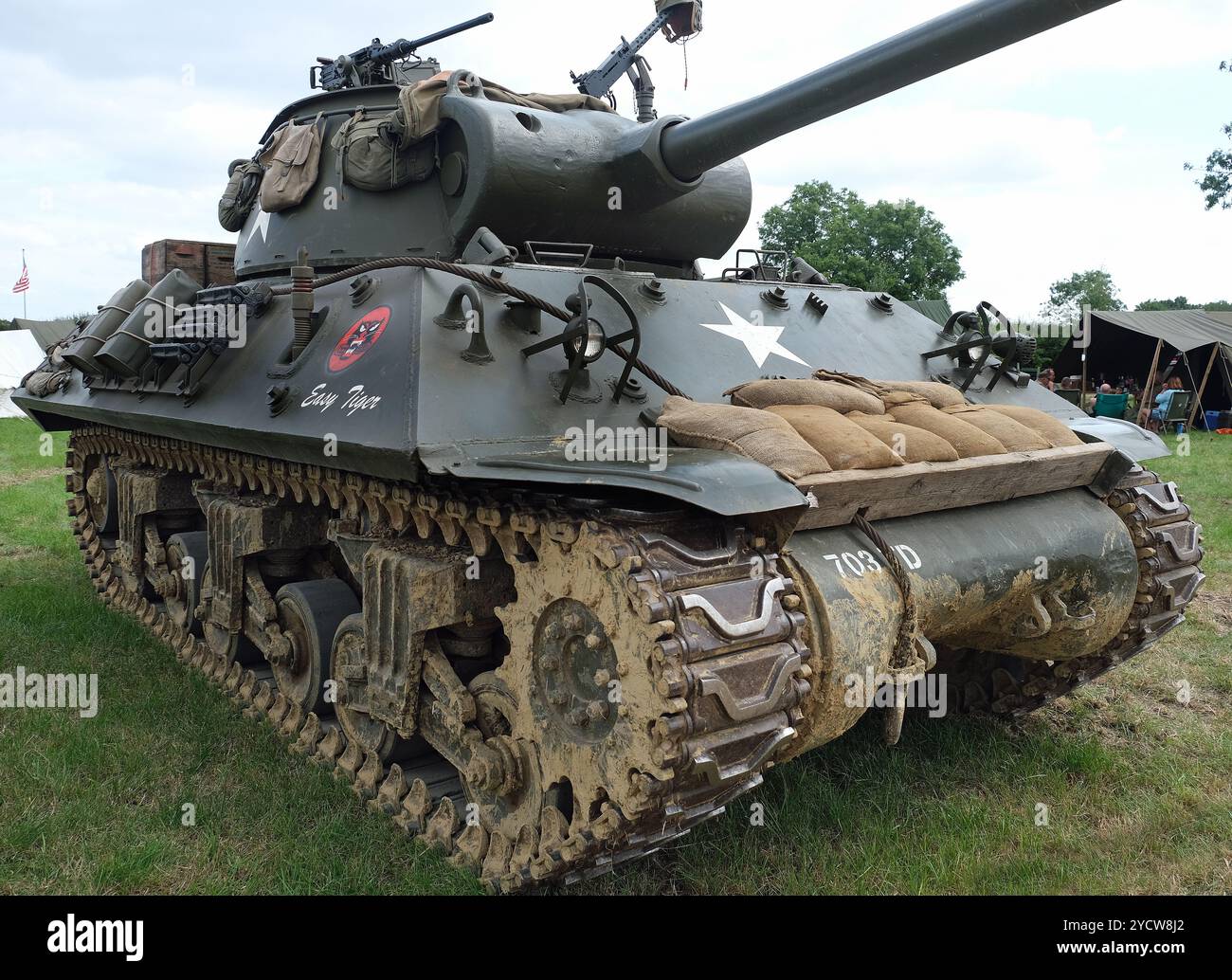 L'M18 Hellcat (ufficialmente denominato 76 mm Gun Motor Carriage M18 o M18 GMC) è un cacciacarri utilizzato dall'esercito degli Stati Uniti durante la seconda guerra mondiale Foto Stock
