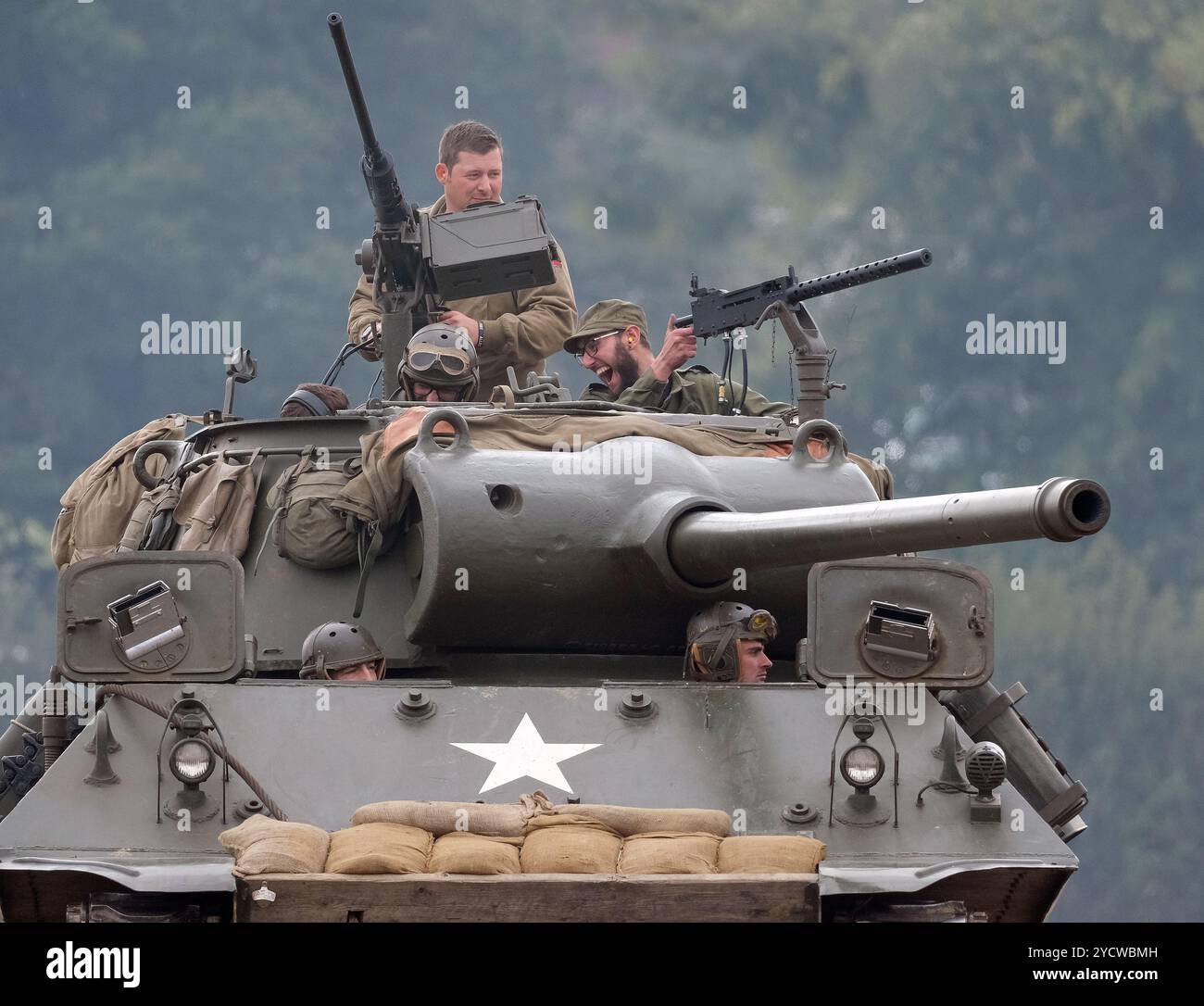 L'M18 Hellcat (ufficialmente denominato 76 mm Gun Motor Carriage M18 o M18 GMC) è un cacciacarri utilizzato dall'esercito degli Stati Uniti durante la seconda guerra mondiale Foto Stock