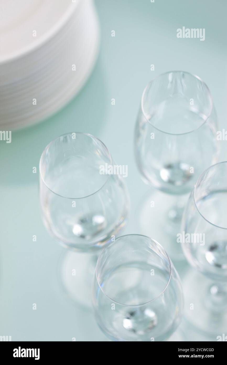 Wineglass e piatto Foto Stock