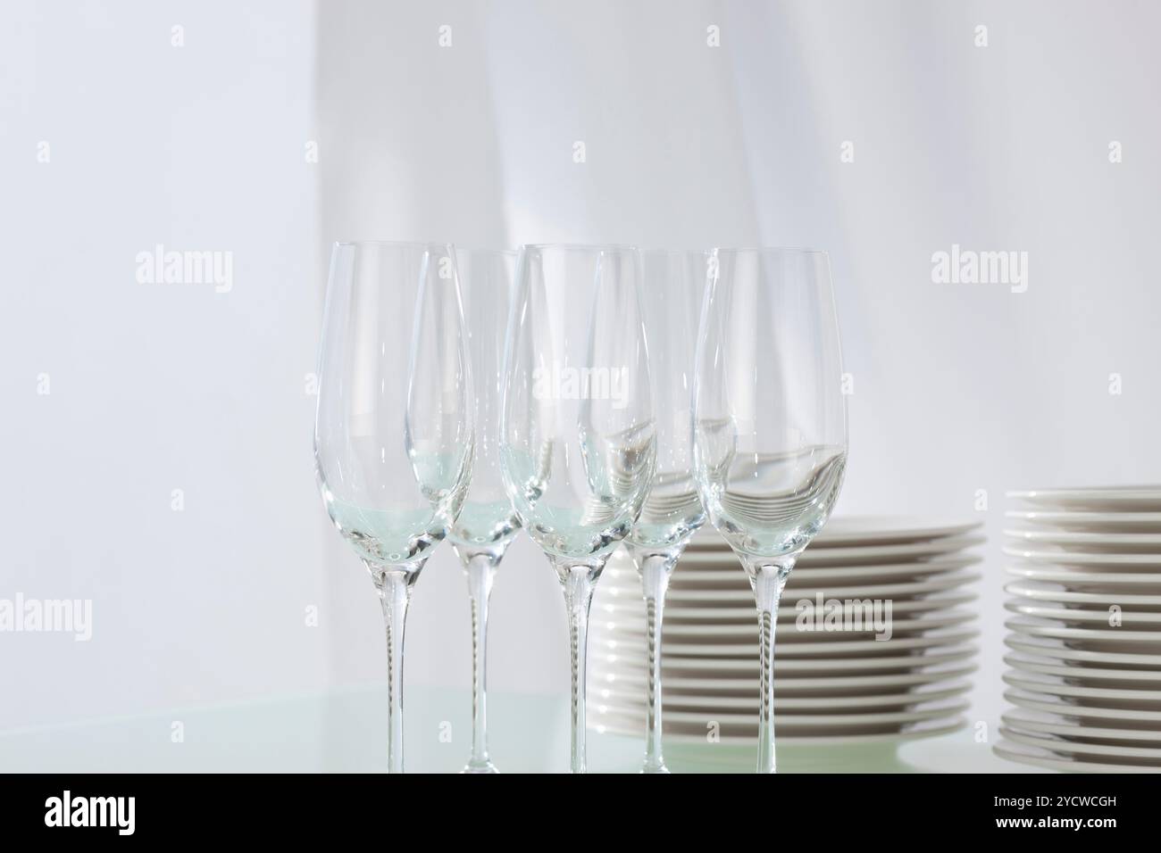 Wineglass e piatto Foto Stock