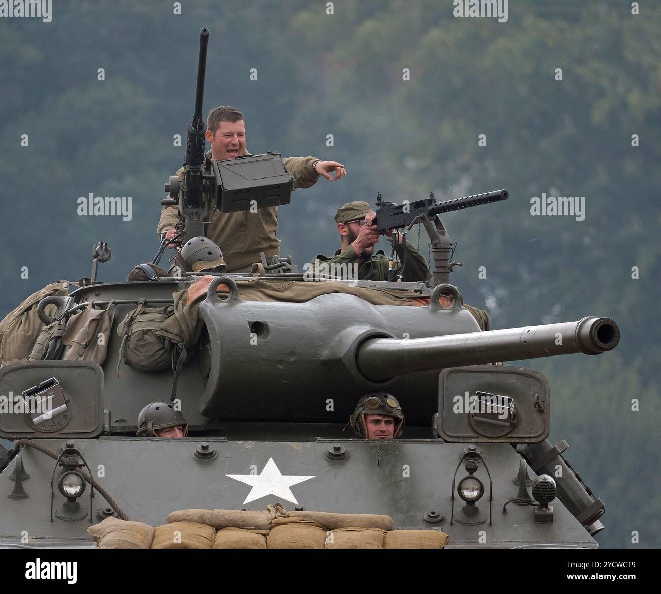 L'M18 Hellcat (ufficialmente denominato 76 mm Gun Motor Carriage M18 o M18 GMC) è un cacciacarri utilizzato dall'esercito degli Stati Uniti durante la seconda guerra mondiale Foto Stock