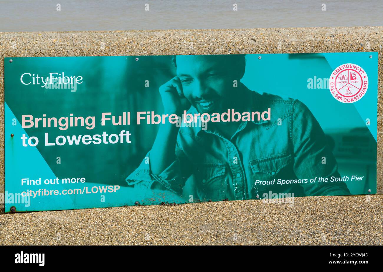 La banda larga Full Fibre è disponibile nel banner Lowestoft di CityFibre a Lowestoft, Suffolk, Regno Unito, ad aprile Foto Stock