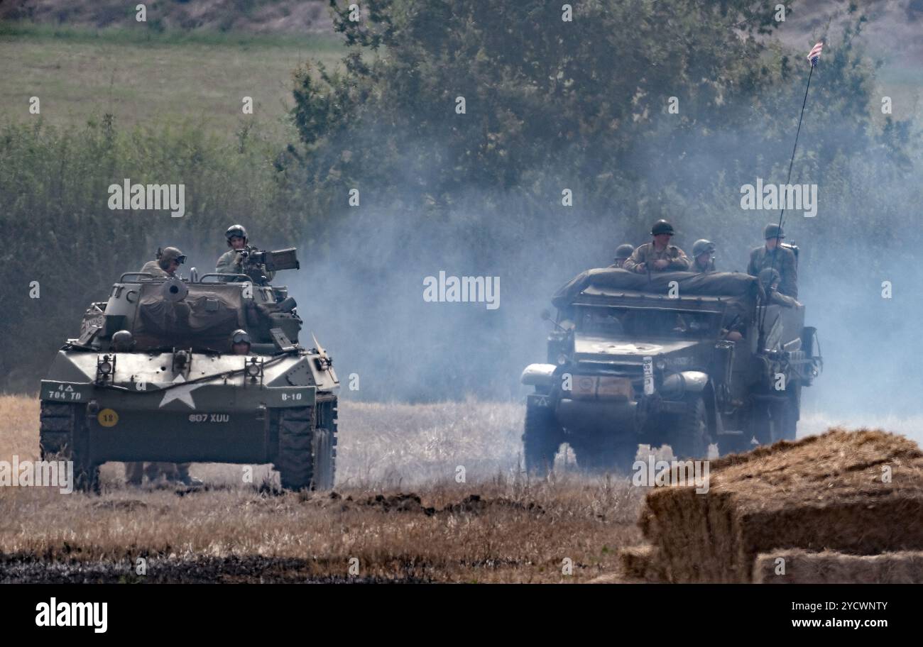 L'M18 Hellcat (ufficialmente denominato 76 mm Gun Motor Carriage M18 o M18 GMC) è un cacciacarri utilizzato dall'esercito degli Stati Uniti durante la seconda guerra mondiale Foto Stock