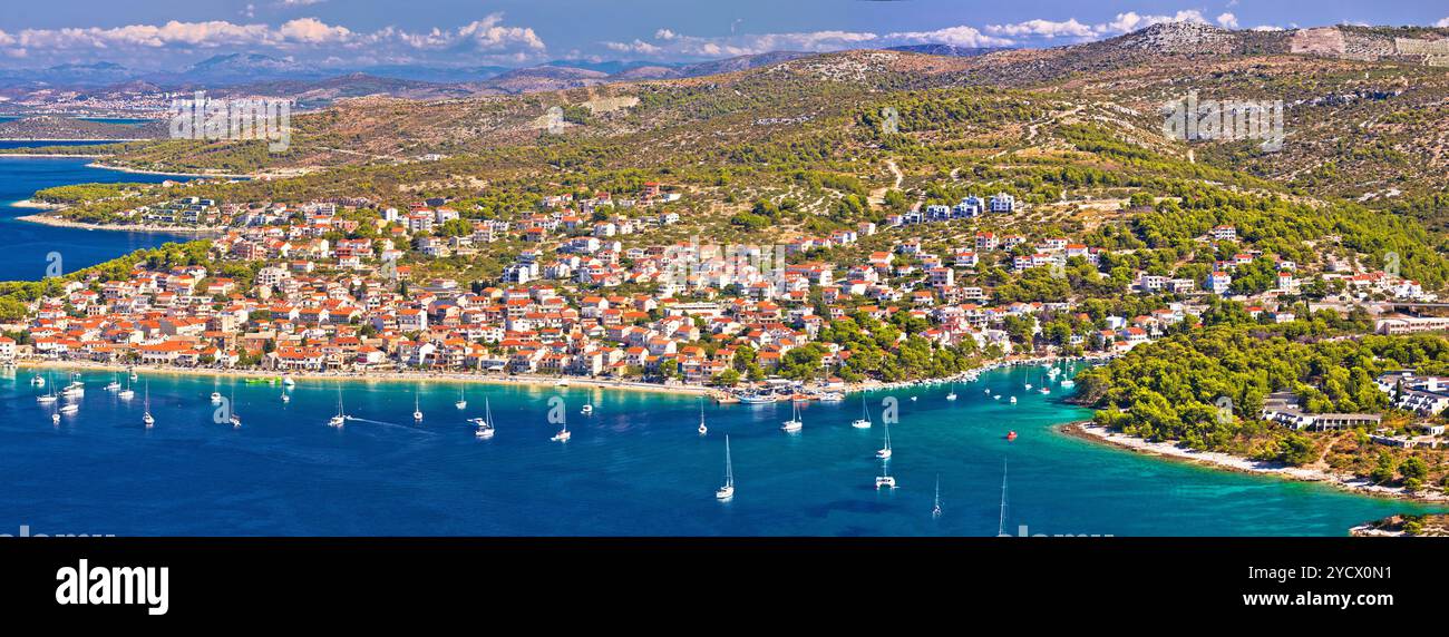 Adriatico destinazione turistica di Primosten antenna arcipelago panoramico vista Foto Stock