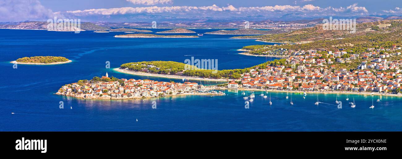 Adriatico destinazione turistica di Primosten antenna arcipelago panoramico vista Foto Stock