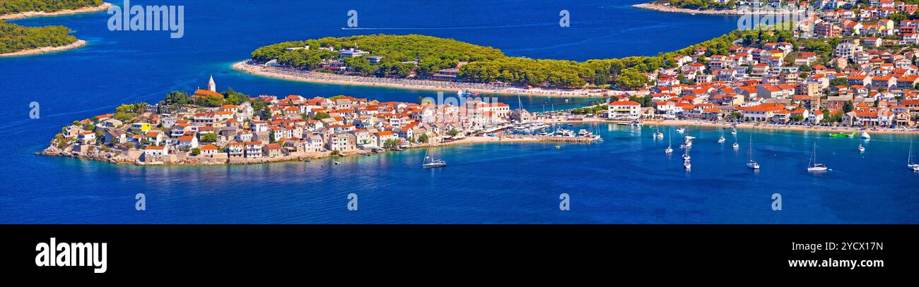 Adriatico destinazione turistica di Primosten antenna arcipelago panoramico vista Foto Stock