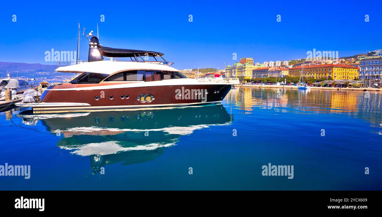 Città di Rijeka yachting waterfront vista panoramica Foto Stock