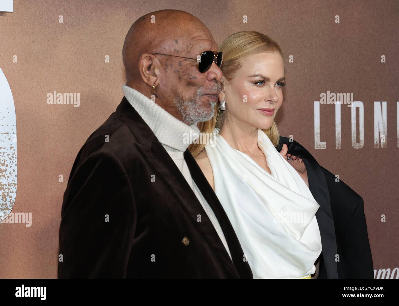 Los Angeles, CA. 23 ottobre 2024. Morgan Freeman, Nicole Kidman alla prima di Los Angeles della serie originale Paramount 'Lioness' stagione 2 al Linwood Dunn Theater il 23 ottobre 2024 a Los Angeles, California. Crediti: Faye Sadou/Media Punch/Alamy Live News Foto Stock