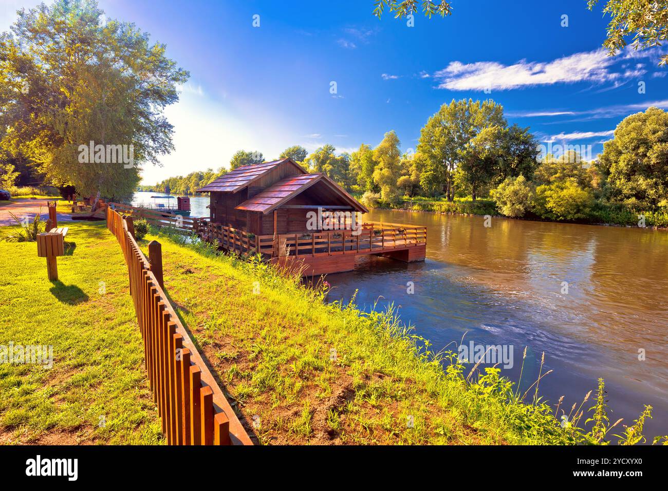 Antico mulino sul fiume Mura visualizza Foto Stock