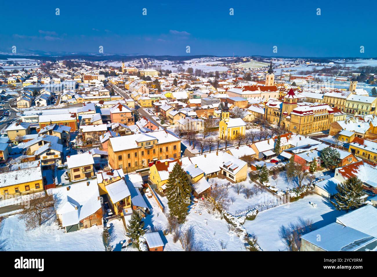 Antenna inverno nevoso vista di Krizevci Foto Stock