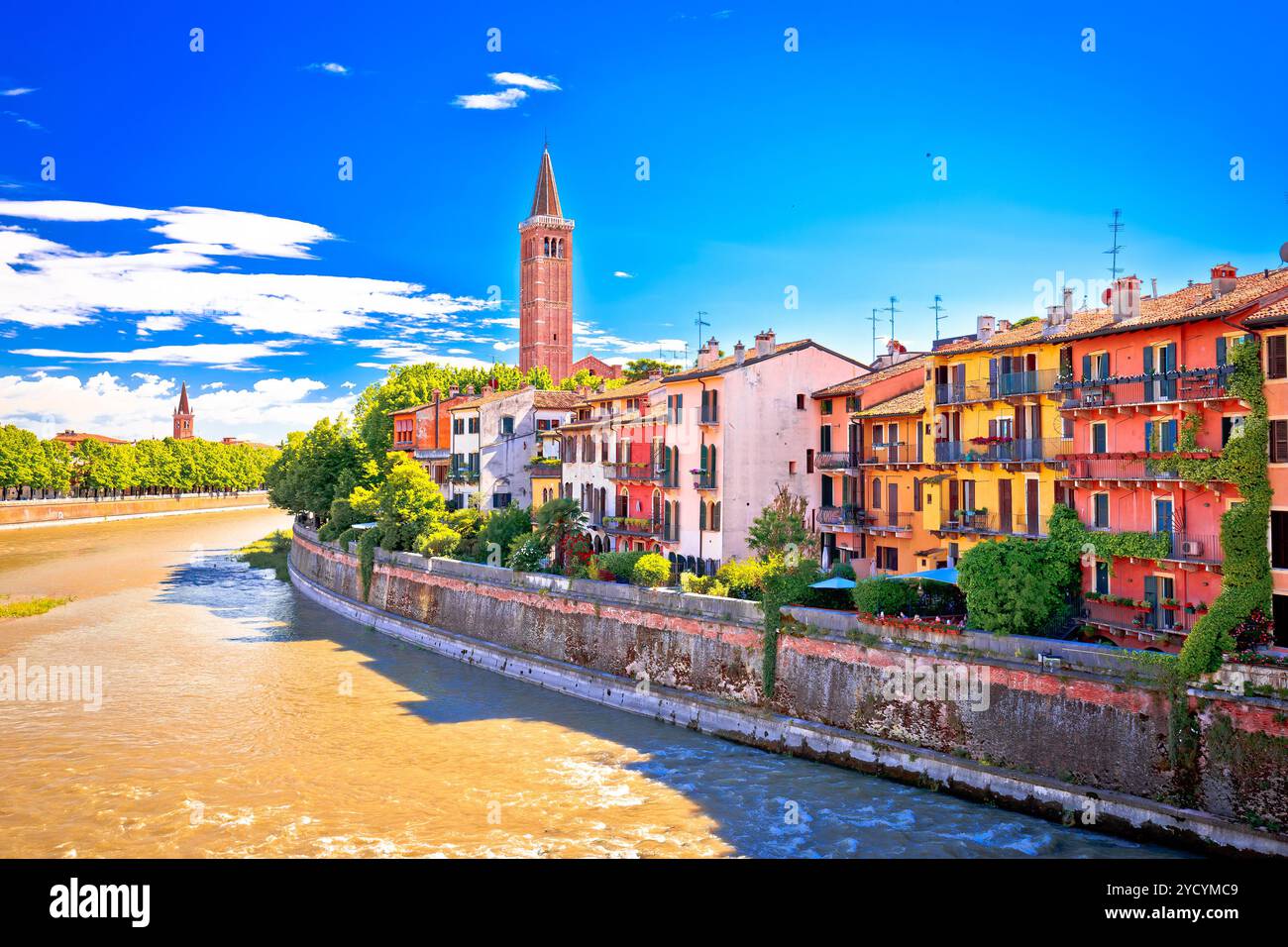 Città di Verona Adige riverfront view Foto Stock