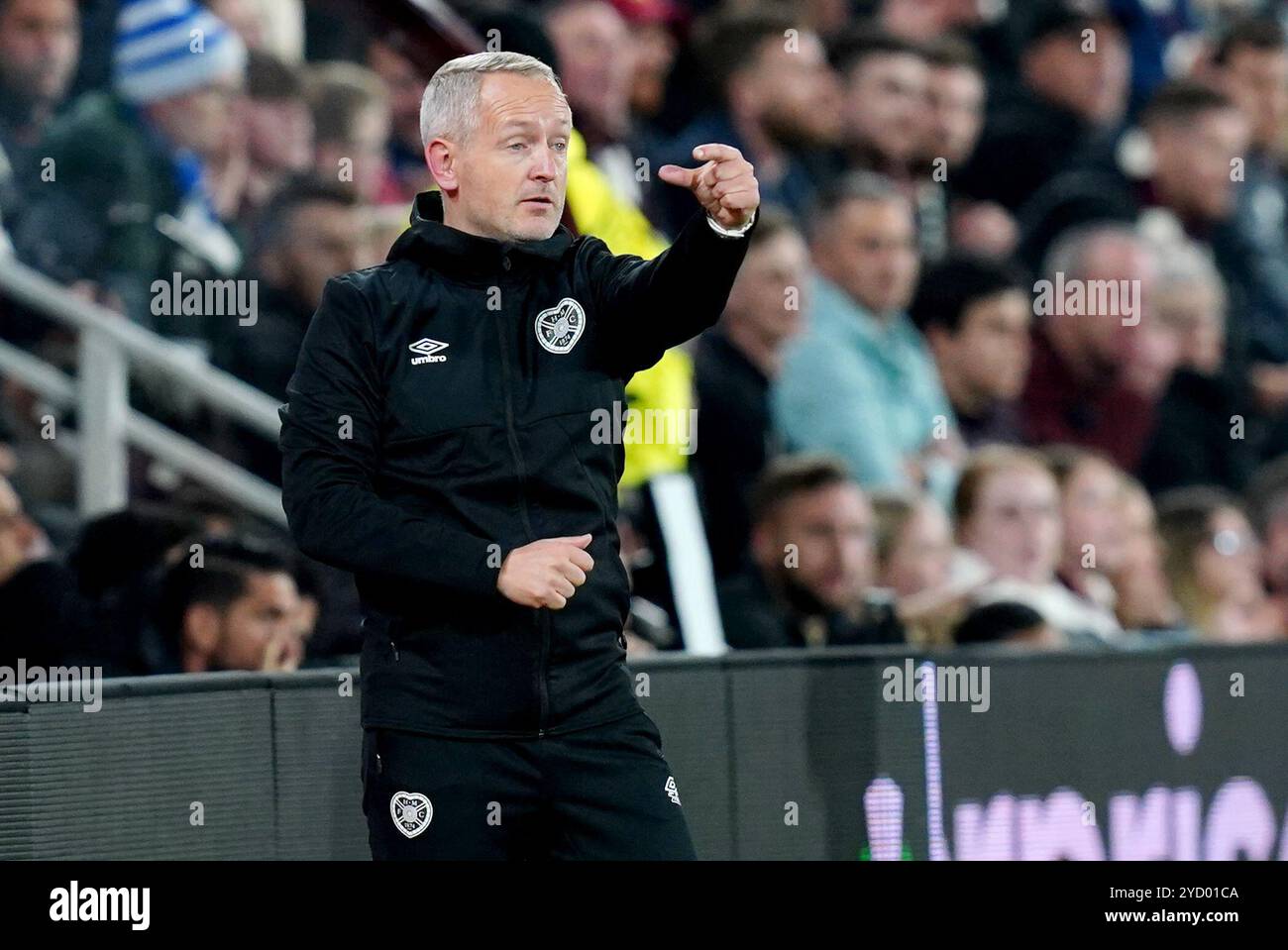 Cuore del manager del Midlothian Steven Naismith durante la partita a gironi della UEFA Europa Conference League al Tynecastle Park di Edimburgo. Data foto: Giovedì 24 ottobre 2024. Foto Stock