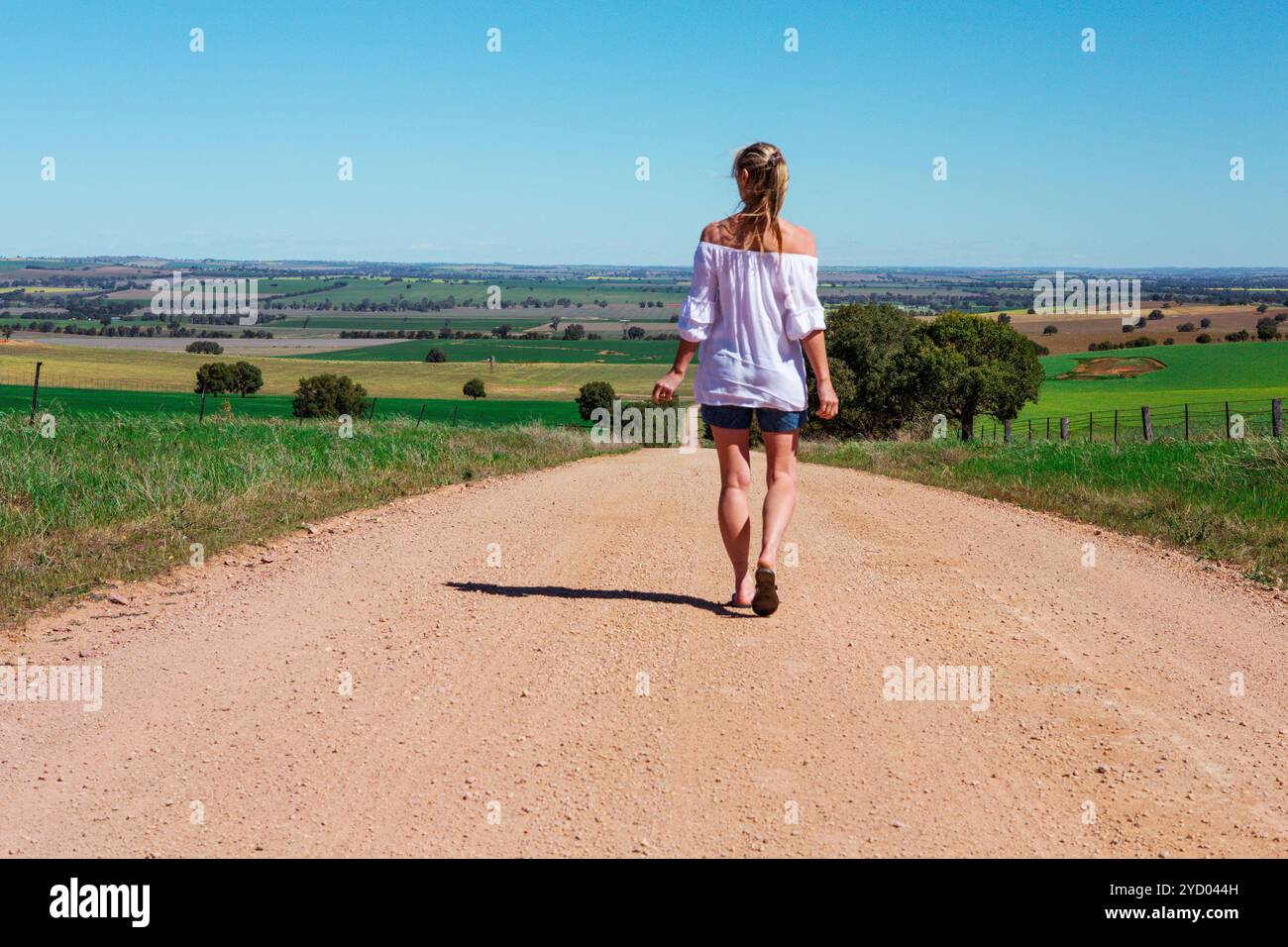 Passeggiate lungo le strade di campagna, Foto Stock
