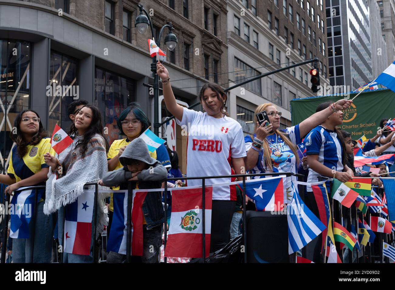 2024 International Hispanic Day Parade sulla 5th Avenue a New York City. Foto Stock