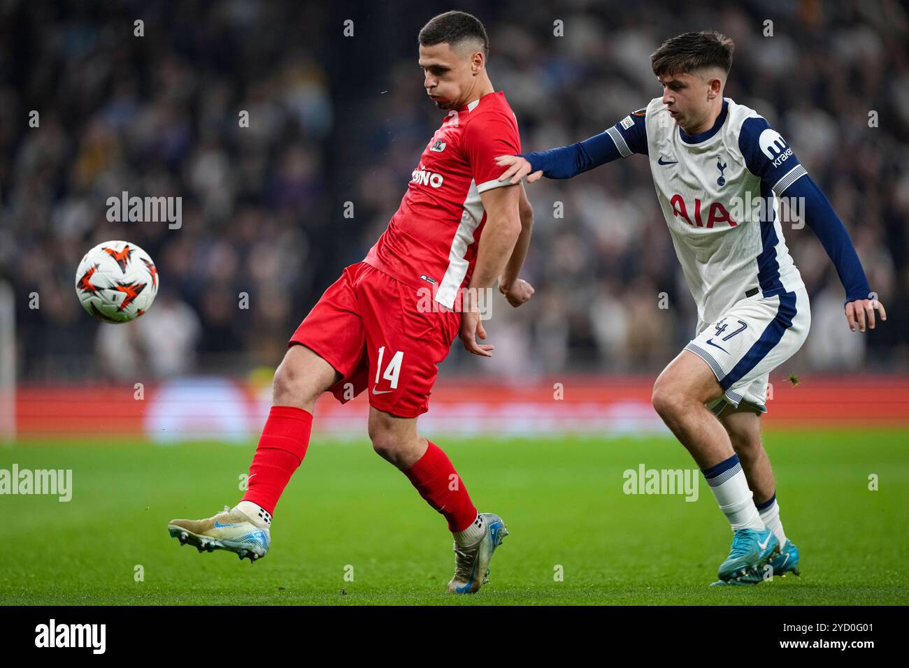 Londra, Regno Unito. 24 ottobre 2024. LONDRA, INGHILTERRA - 24 OTTOBRE: Durante una partita UEFA Europa League 2024/25 nella fase MD3 tra il Tottenham Hotspur e l'AZ Alkmaar al Tottenham Hotspur Stadium il 24 ottobre 2024 a Londra, Inghilterra. (Foto di Jan Mulder/Orange Pictures) credito: Orange Pics BV/Alamy Live News Foto Stock