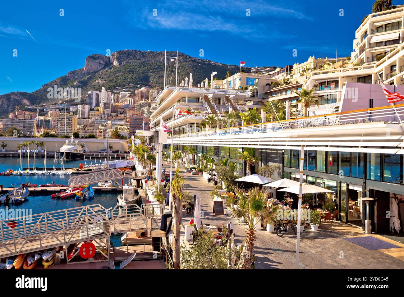 Vista sul porto di Monte Carlo e sul lungomare Foto Stock