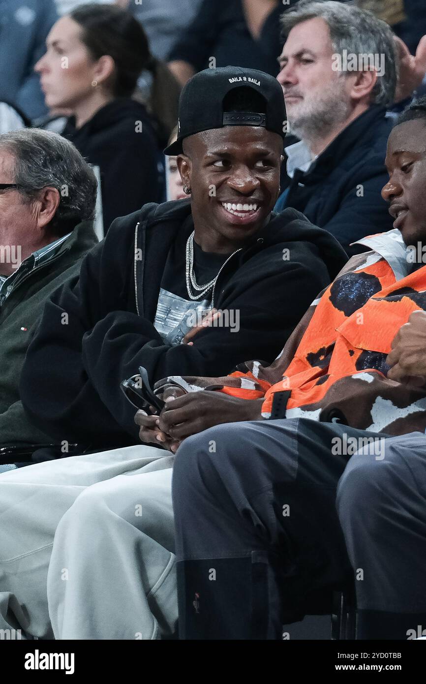 Vinicius Junior durante la partita di EuroLeague turca tra Real Madrid e Crvena Zvezda Belgrado al WiZink Center il 24 ottobre 2024 in Foto Stock