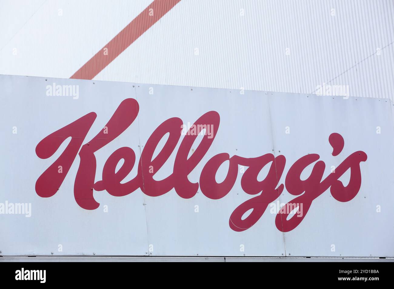 Brema, Germania - 22 luglio 2018: Il logo di Kellogg su un muro. Kelloggs è una multinazionale americana produttrice di alimenti Foto Stock