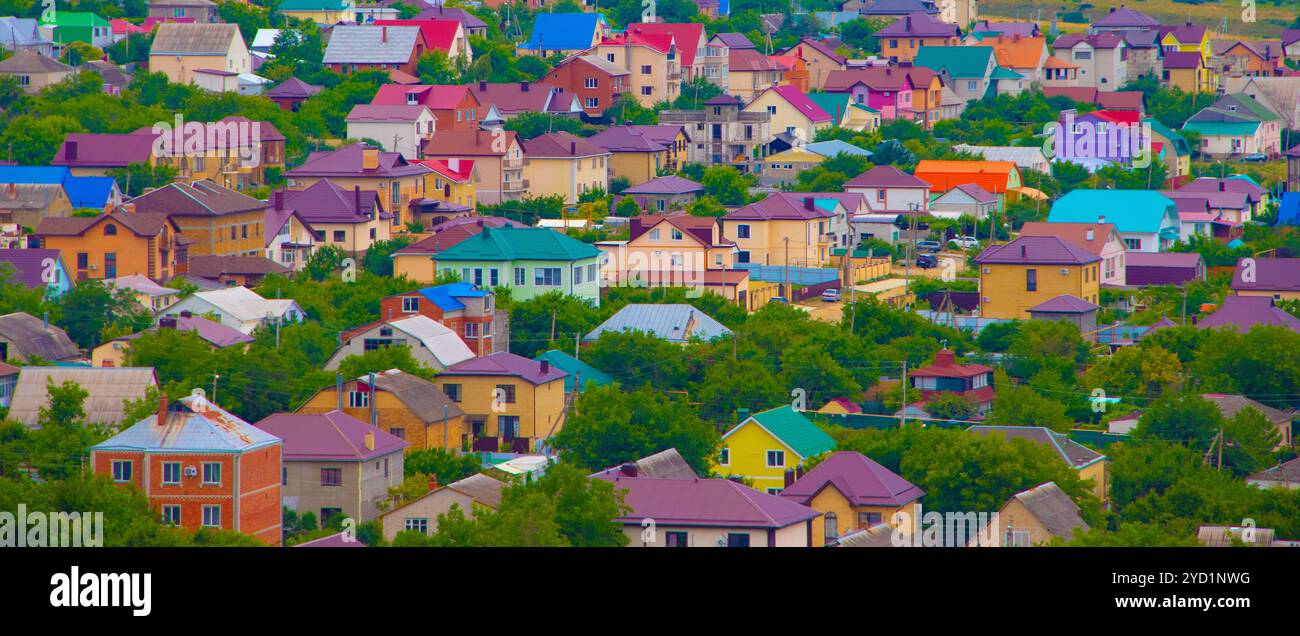 Vista di Anapa. Vista della città del resort. La vastità della Russia. Città russa del sud. Città dall'alto. Molte case... Edifici Foto Stock