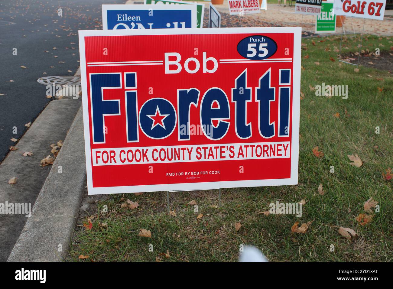 Bob Fioretti Repubblicano per i cartelli del tribunale della contea di Cook a Morton Grove, Illinois Foto Stock