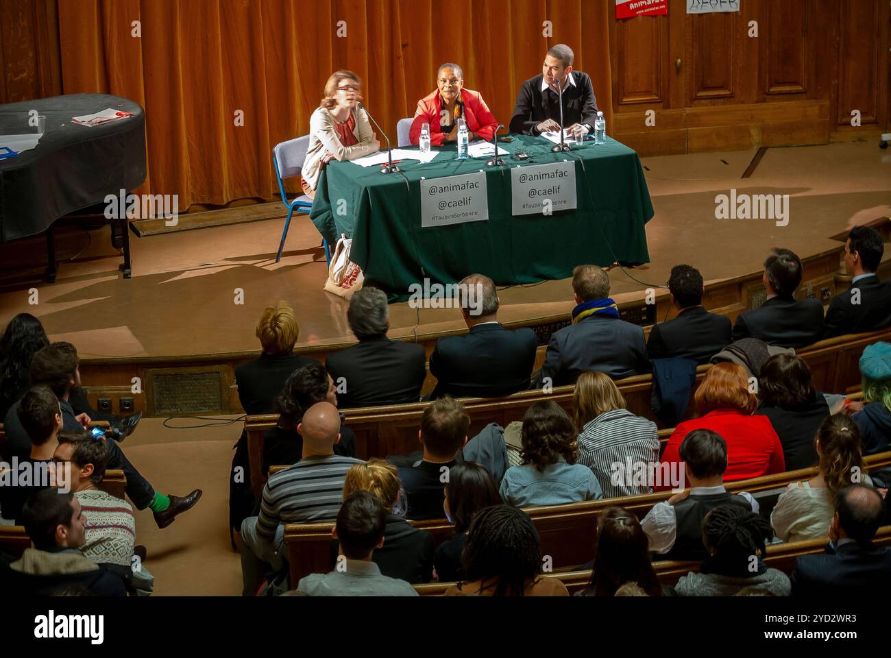 Parigi, Francia, Repubblica francese e pari diritti: Incontro degli studenti dell'Università della Sorbona con Christiane TAUBIRA Ministro della giustizia, 18/3/2013 Foto Stock