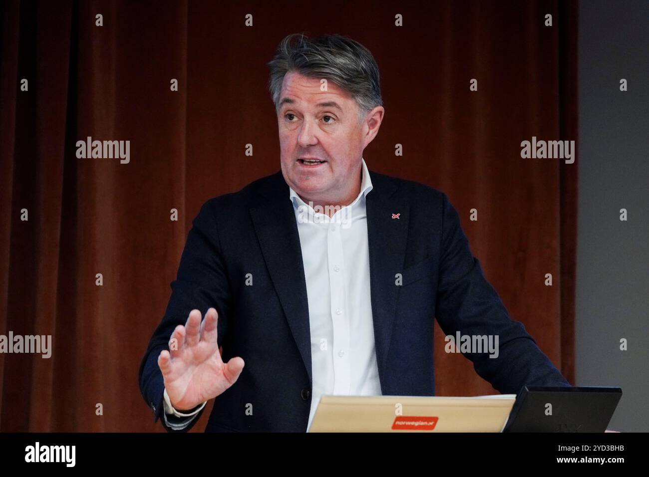 Oslo 20241025. CEO di Norwegian Geir Karlsen quando la compagnia aerea Norwegian ASA presenta i risultati per il terzo trimestre. Foto: OLE Berg-Rusten / NTB Foto Stock