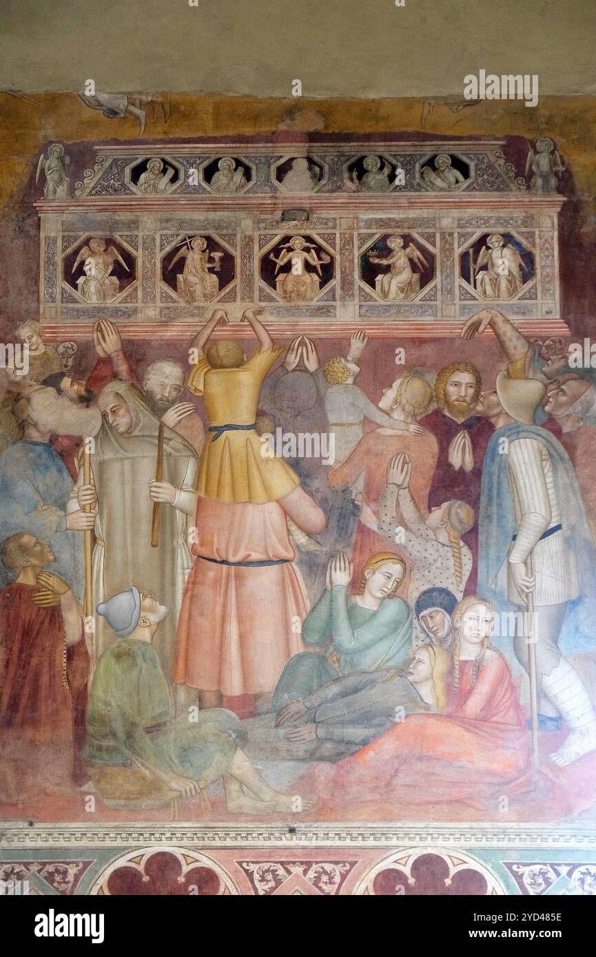 La folla che assiste alla predicazione, dettaglio della predicazione di San Pietro da Verona, affresco di Andrea di Bonaiuto, Cappella spagnola a sa Foto Stock