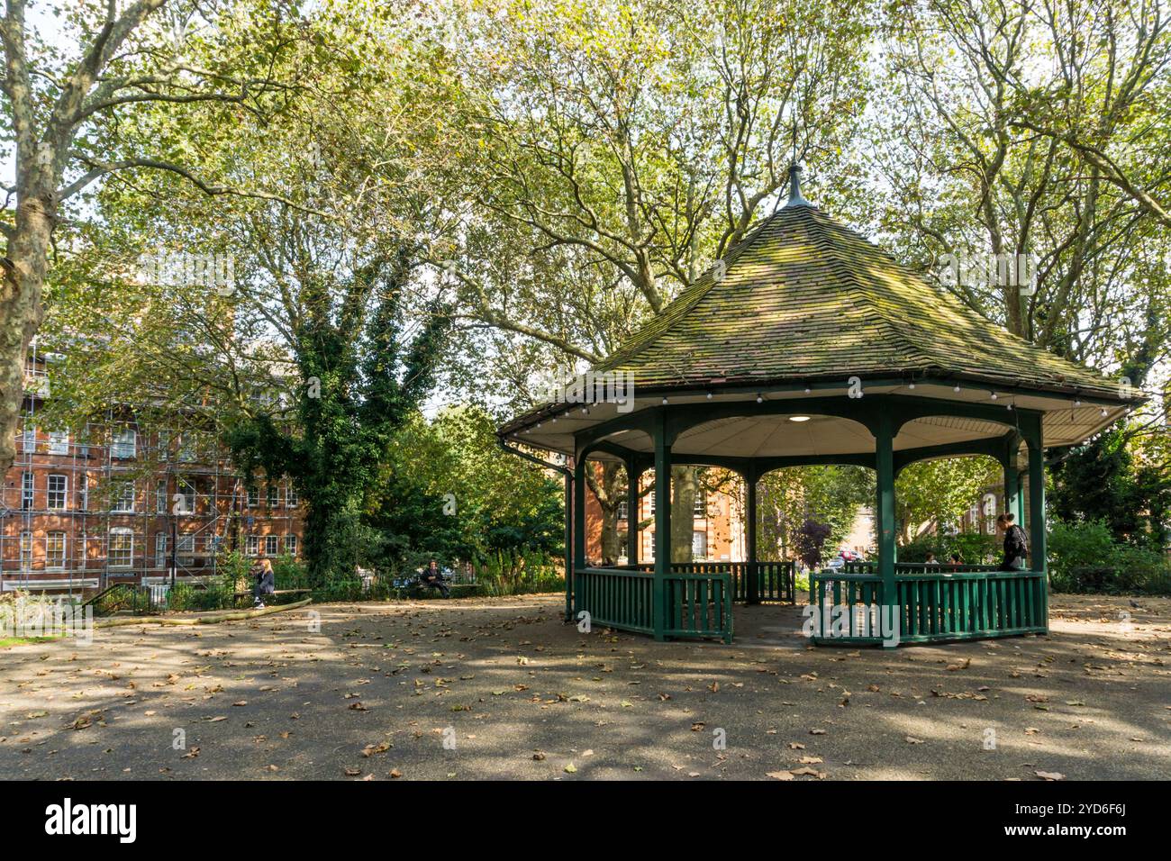 The Boundary Estate, Tower Hamlets. Classificata di grado II, la tribuna del XIX secolo nel mezzo di Arnold Circus, costruita su macerie della baraccopoli demolita Old Nicol. Foto Stock