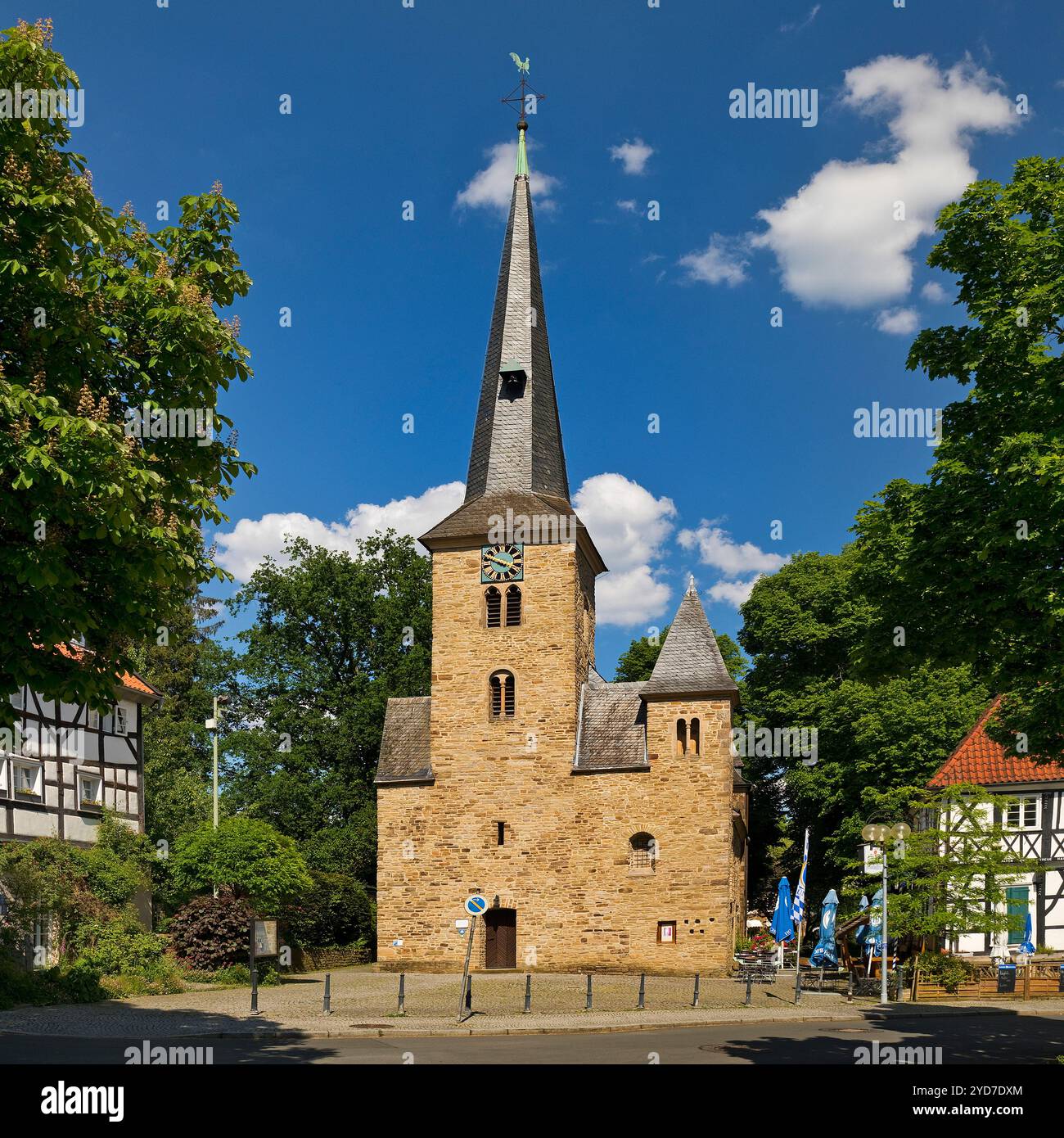 La chiesa del villaggio nel centro storico di Wengern, Wetter (Ruhr), Germania, Europa Foto Stock