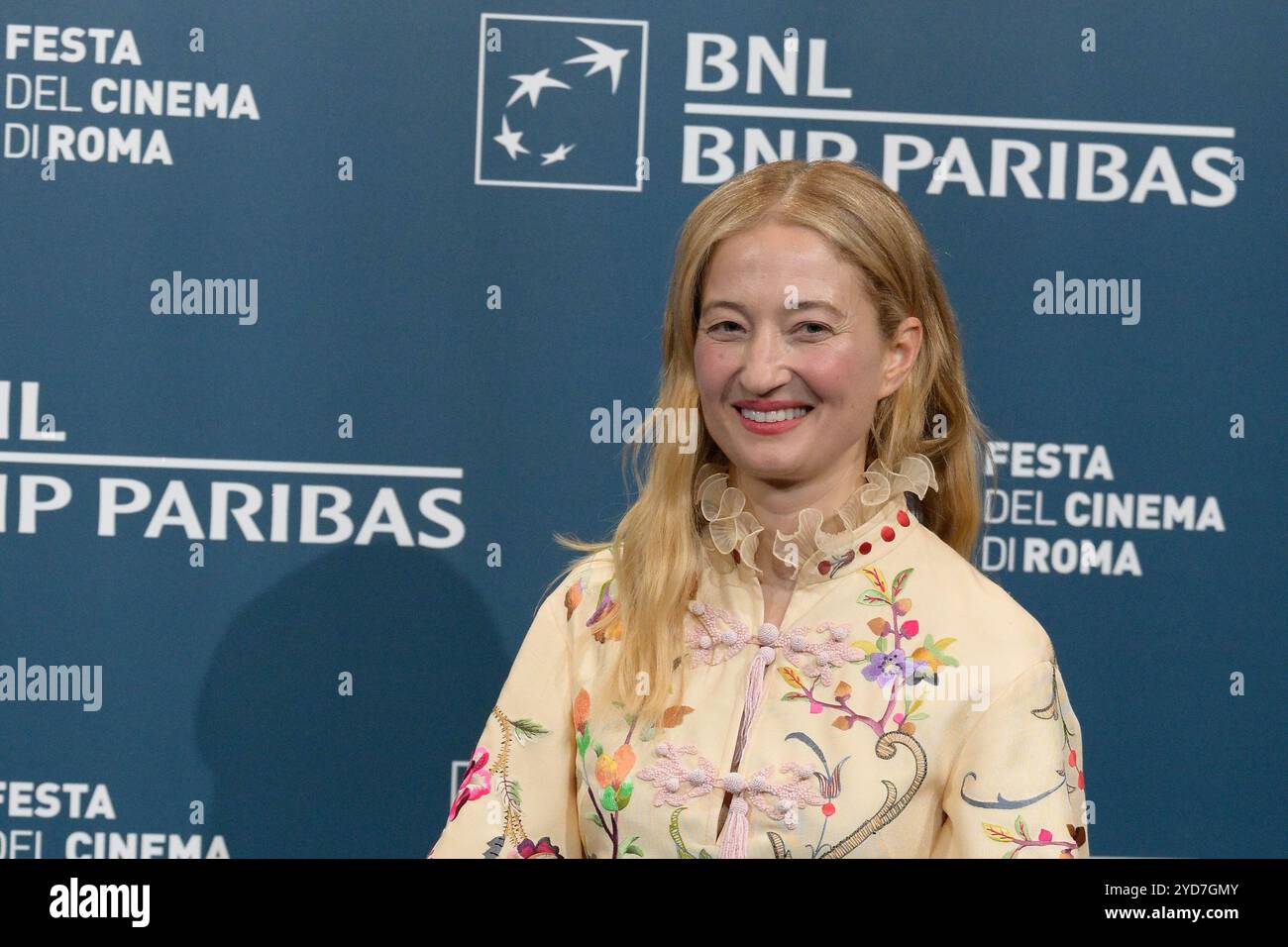 Roma, Italia. 25 ottobre 2024. Alba Rohrwacher partecipa al Photocall del film "l'amica geniale" durante la 19a Festa del Cinema presso l'Auditorium Parco della musica il 25 ottobre 2024 a Roma, Italia. Credito: Live Media Publishing Group/Alamy Live News Foto Stock